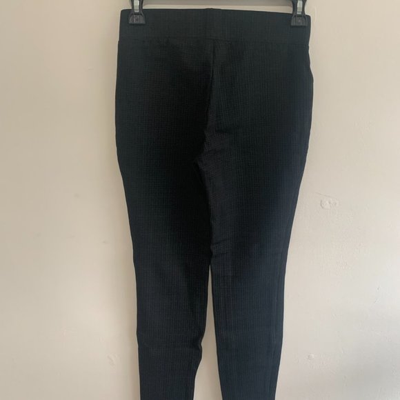 3/20$ RW&CO dark plaid legging pants - Picture 3 of 4